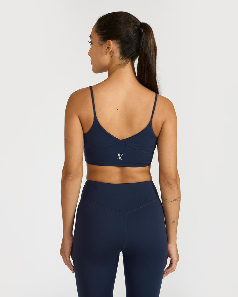 Hunnit Zen Padded Sports Bra - V Neck Zen V-Neck Sports Bra