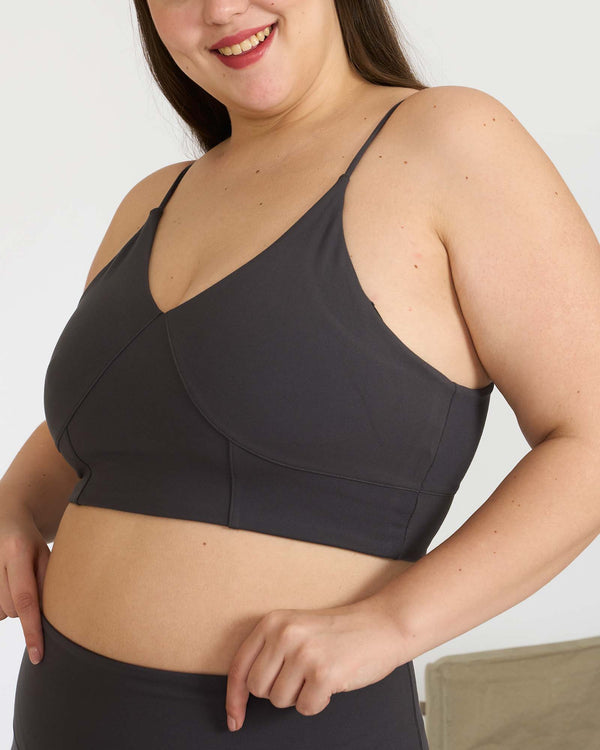 Zen Padded Sports Bra - V Neck