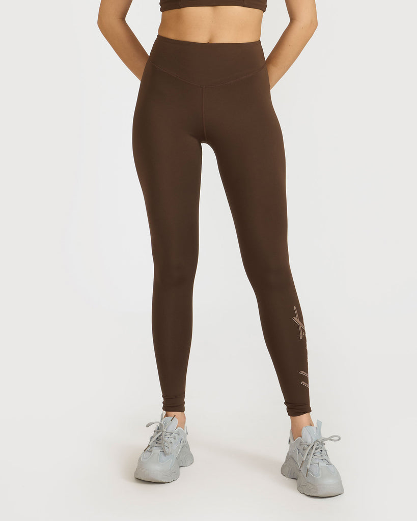 Hunnit Zen Seamless Leggings and V Neck Sports Bra Co-ord Set 