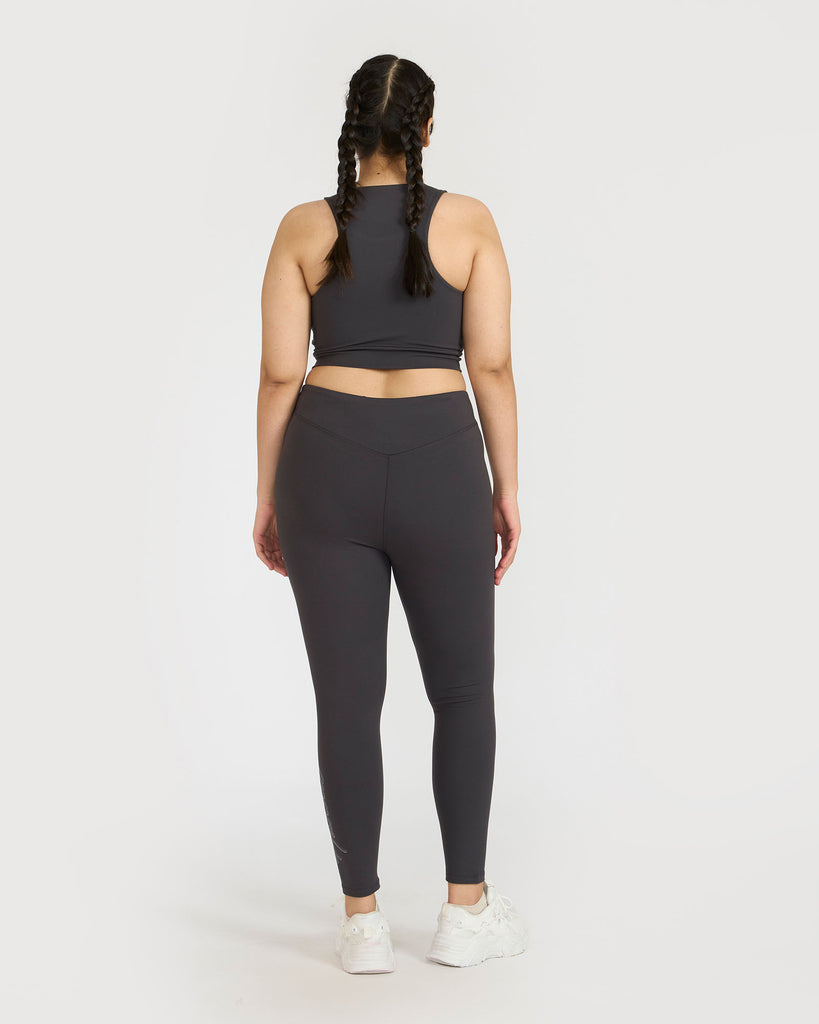 Hunnit Zen Seamless Leggings and 2-in-1 Crop Top Co-ord Set Zen Seamless Leggings and 2-in-1 Crop Top Co-ord Set