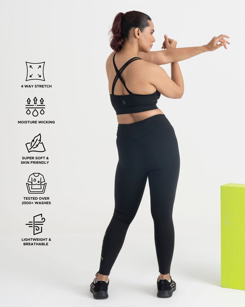 Hunnit Zen Seamless Leggings and Round neck sports Bra Co-ord Set Zen Seamless Leggings and Round neck sports Bra Co-ord Set