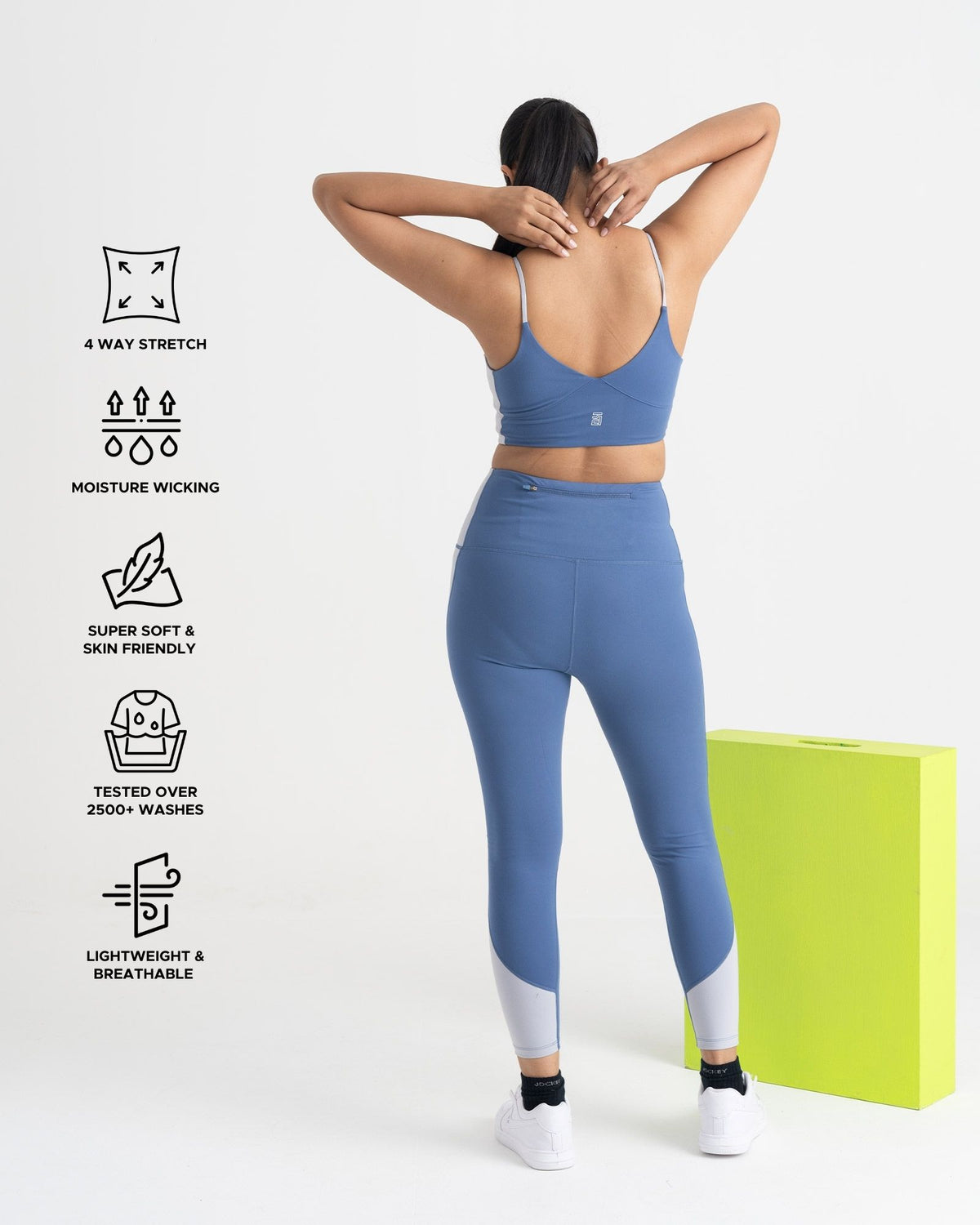 Epic Pop V-Neck Sports Bra