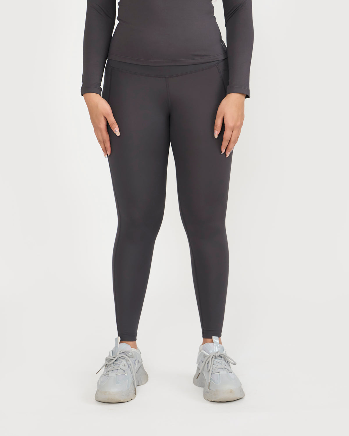 Zen Full Sleeves Top with In-built Sports Bra & Ankle Length Leggings Co-ord Set
