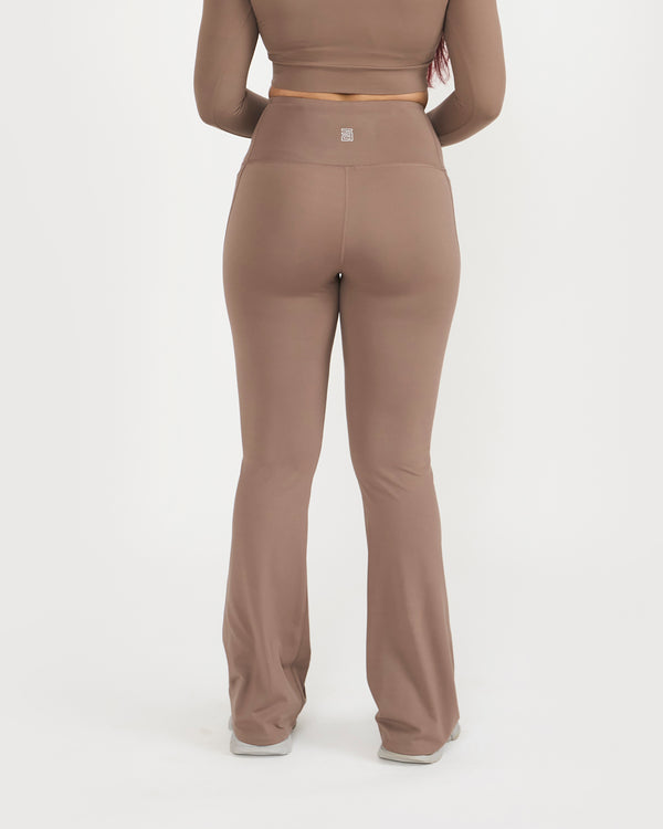 Zen Full Sleeve Polo Neck 2-in-1 Crop Top with Flare Pants Co-ord Set