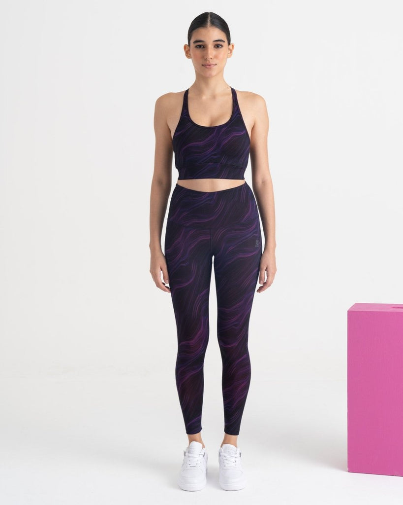Hunnit  Cosmic Waves ⅞ Leggings and Sports Bra Co-ord Set - Hunnit