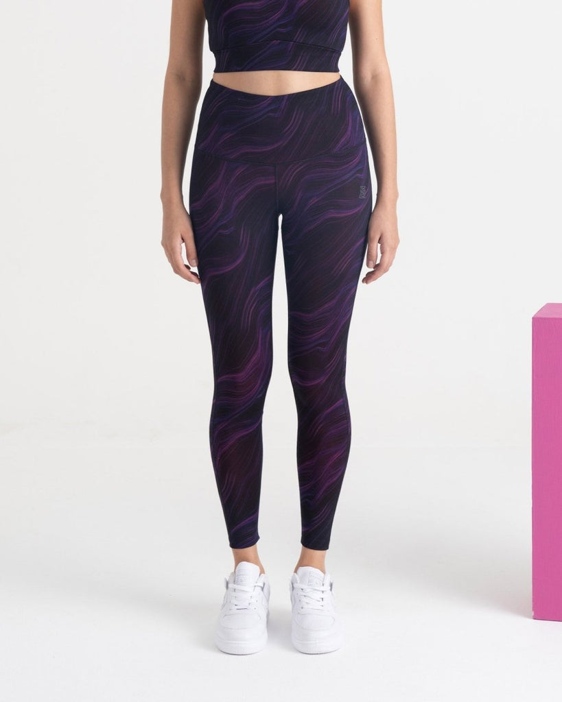 Hunnit Cosmic Waves 7/8 Leggings and Sports Bra Co-ord Set co ord set for women