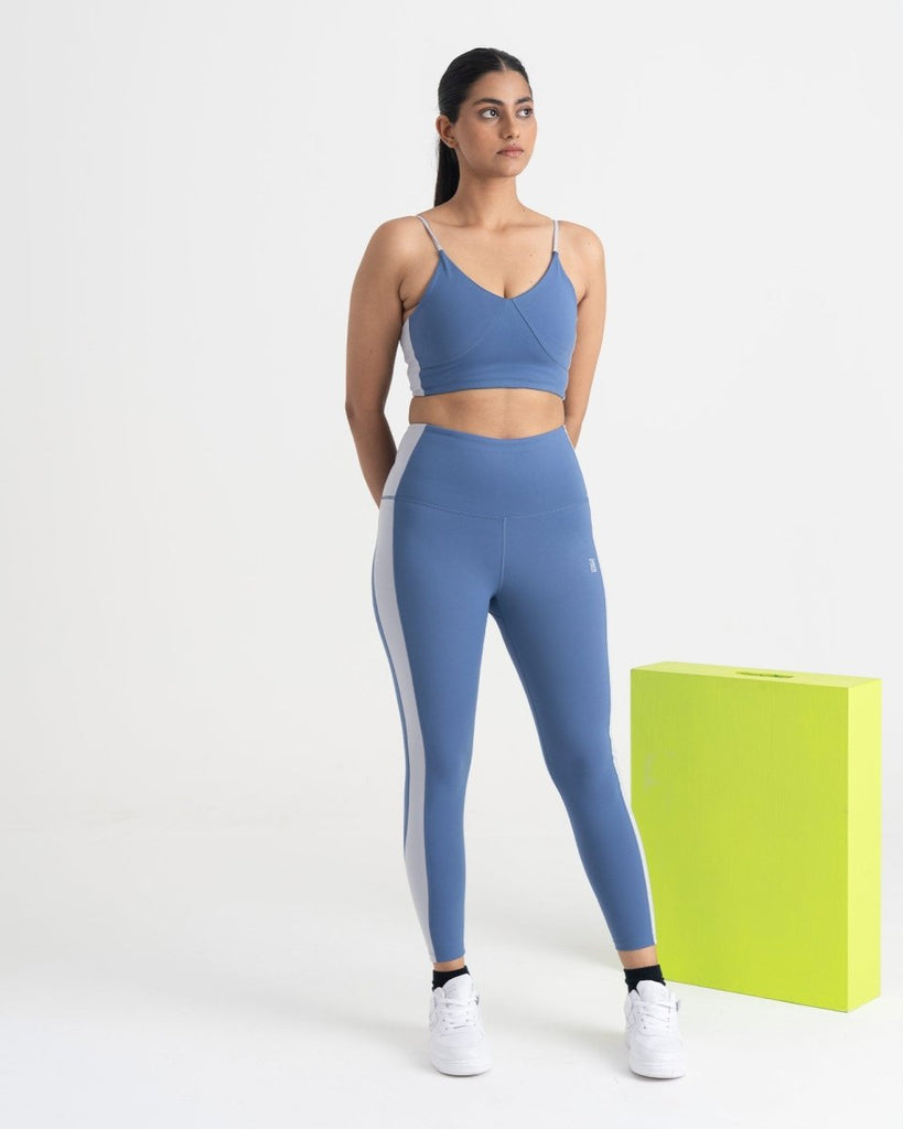 Hunnit Epic Pop 7/8 Leggings and Sports Bra Co-ord Set Epic Pop 7/8 Leggings and Sports Bra Co-ord Set