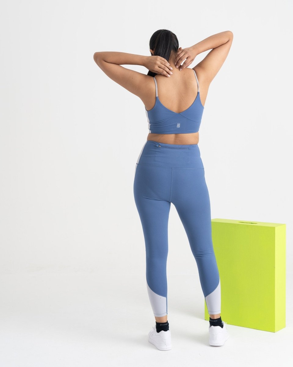 Epic Pop V-Neck Sports Bra