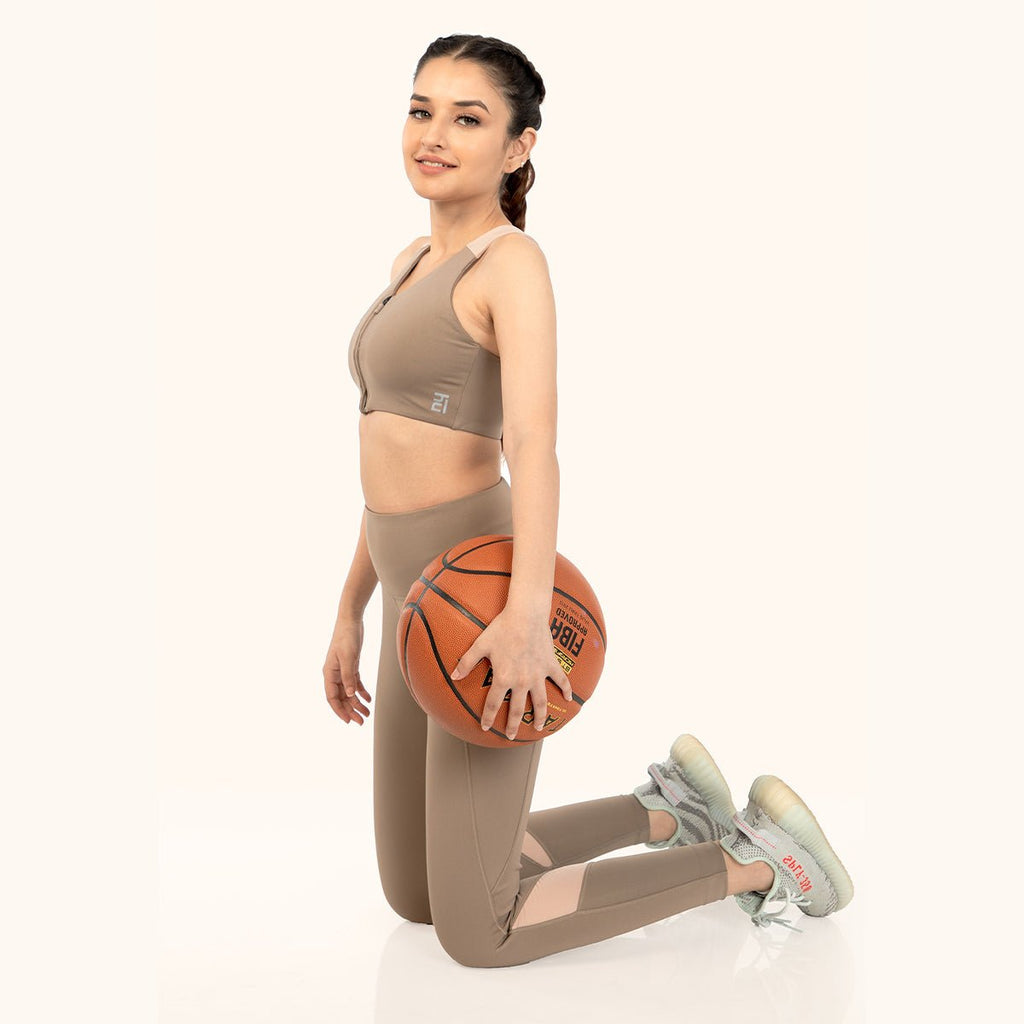 Hunnit OG  Front Zipper Sports Bra and Og Legging Co-ord Set OG Front Zippper Sports Bra and Og Legging Co-ord Set - Hunnit