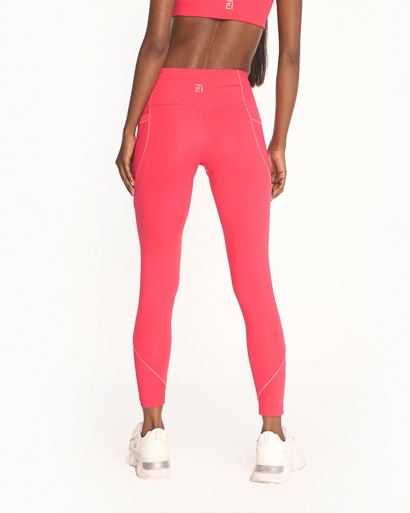 Hunnit OOZE Leggings and Sports Bra Co-Ord Set OOZE Leggings and Sports Bra Co-Ord Set - Hunnit