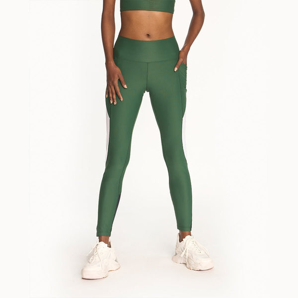PLUSH Leggings