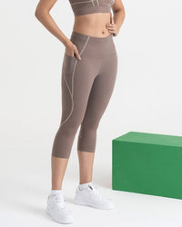 Yin Yang Capris