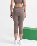 Yin Yang Capris
