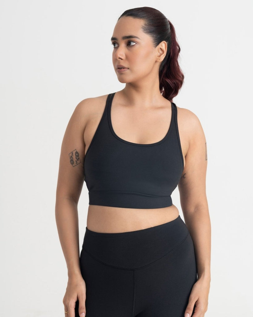 Hunnit Zen Seamless Leggings and Round neck sports Bra Co-ord Set Zen Seamless Leggings and Round neck sports Bra Co-ord Set - Hunnit